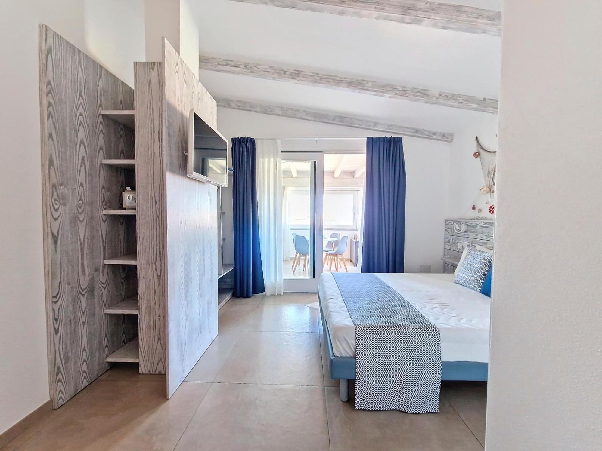 L'Onda Marina Hotel Кастелсардо Екстериор снимка